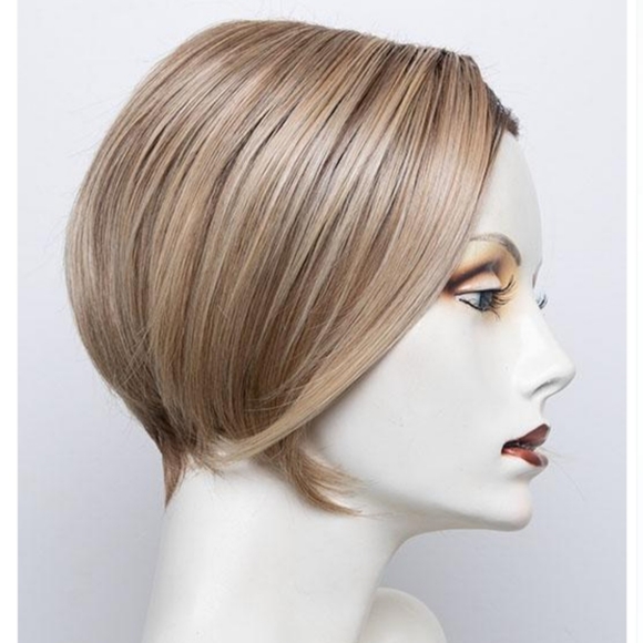 Ignite Petite | HF Synthetic Lace Front Wig (Basic Cap) color 12FS8   - Picture 1 of 12